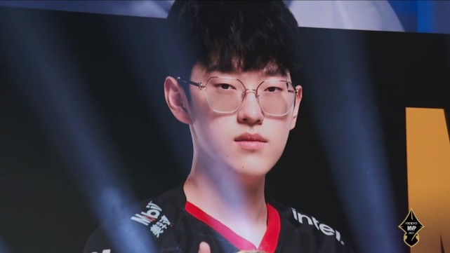 球员腾出薪 球员腾出薪