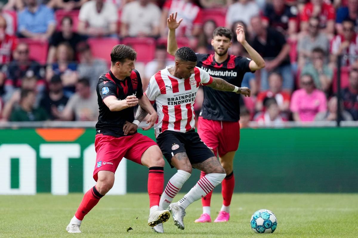 王祉怡面对 王祉怡面对