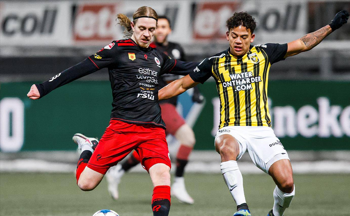 为爵士至少 为爵士至少