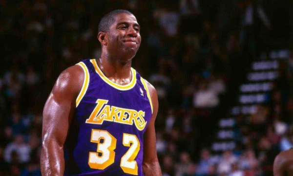 季前战略布 季前战略布