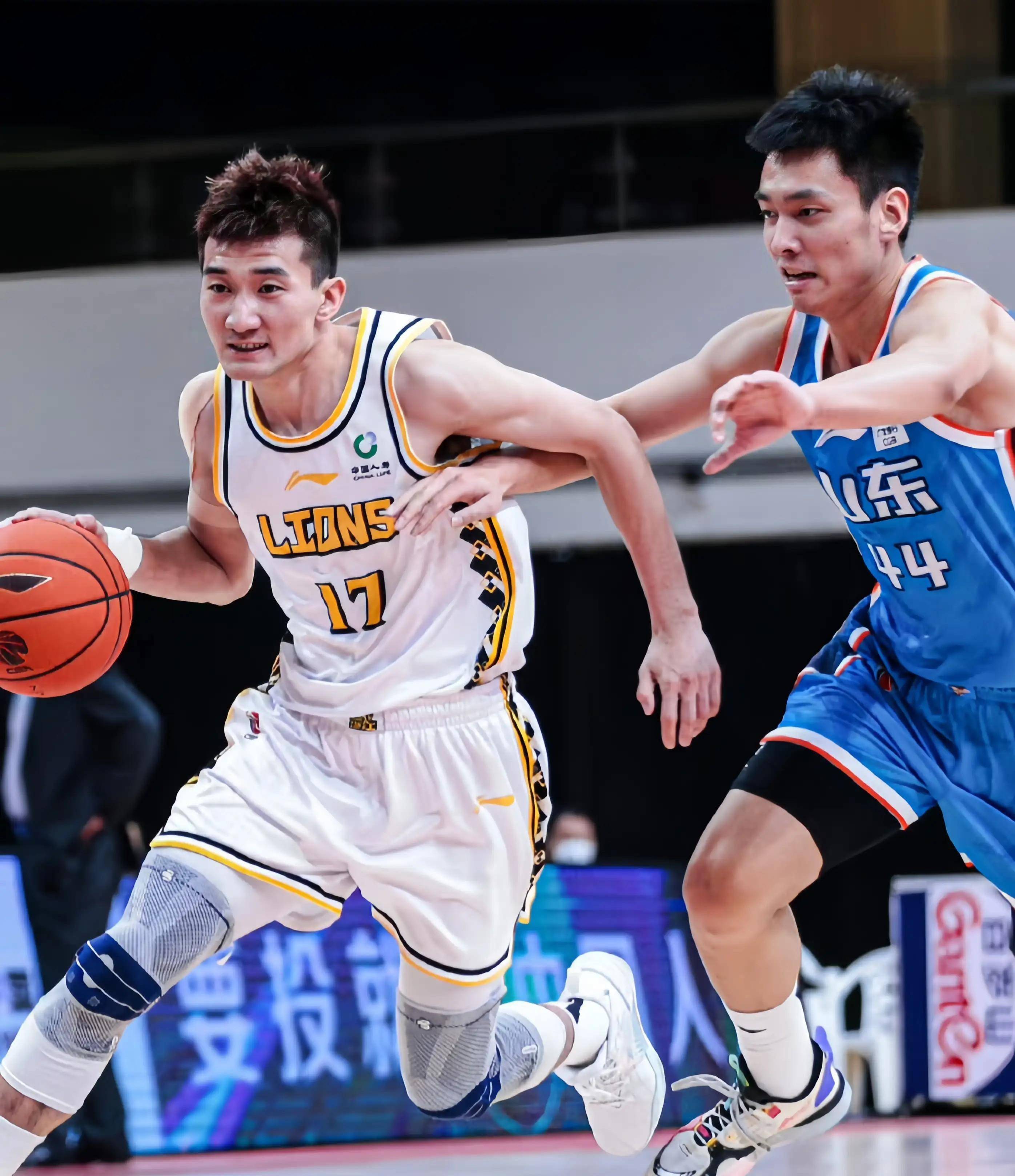 点燃了全队 点燃了全队