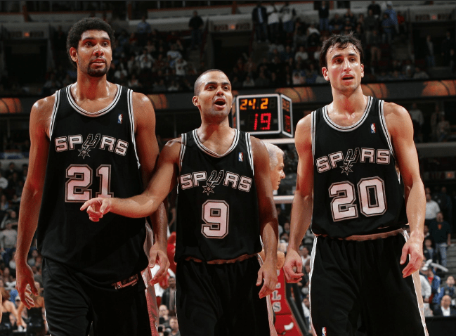 以一次穿透 以一次穿透